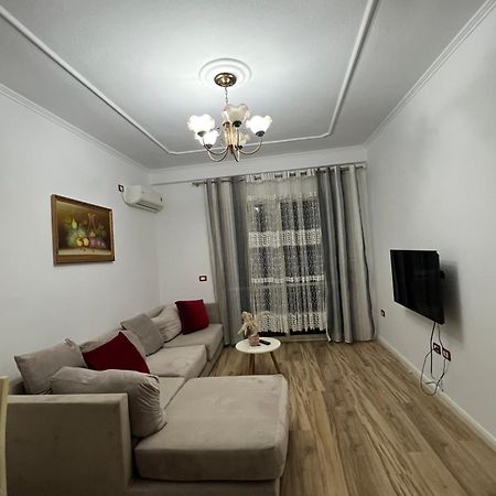 Sjsjksdbbd Apartment Tiranë Ngoại thất bức ảnh